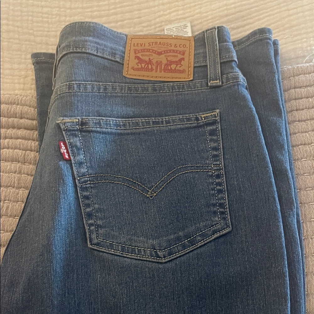Levi's Classic Indigo Jeans